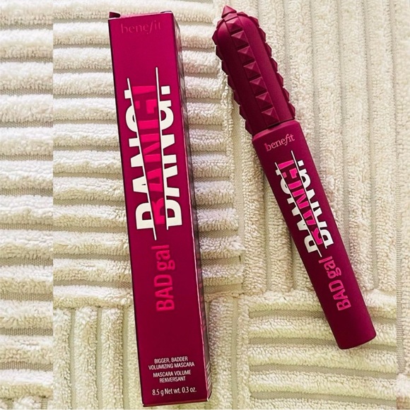 NEW✅Benefit Bad Gal Bang - Picture 3 of 3